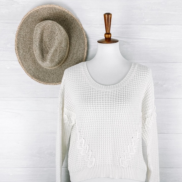 Almost Famous Sweaters - Almost Famous Cropped Chunky Knit Sweater